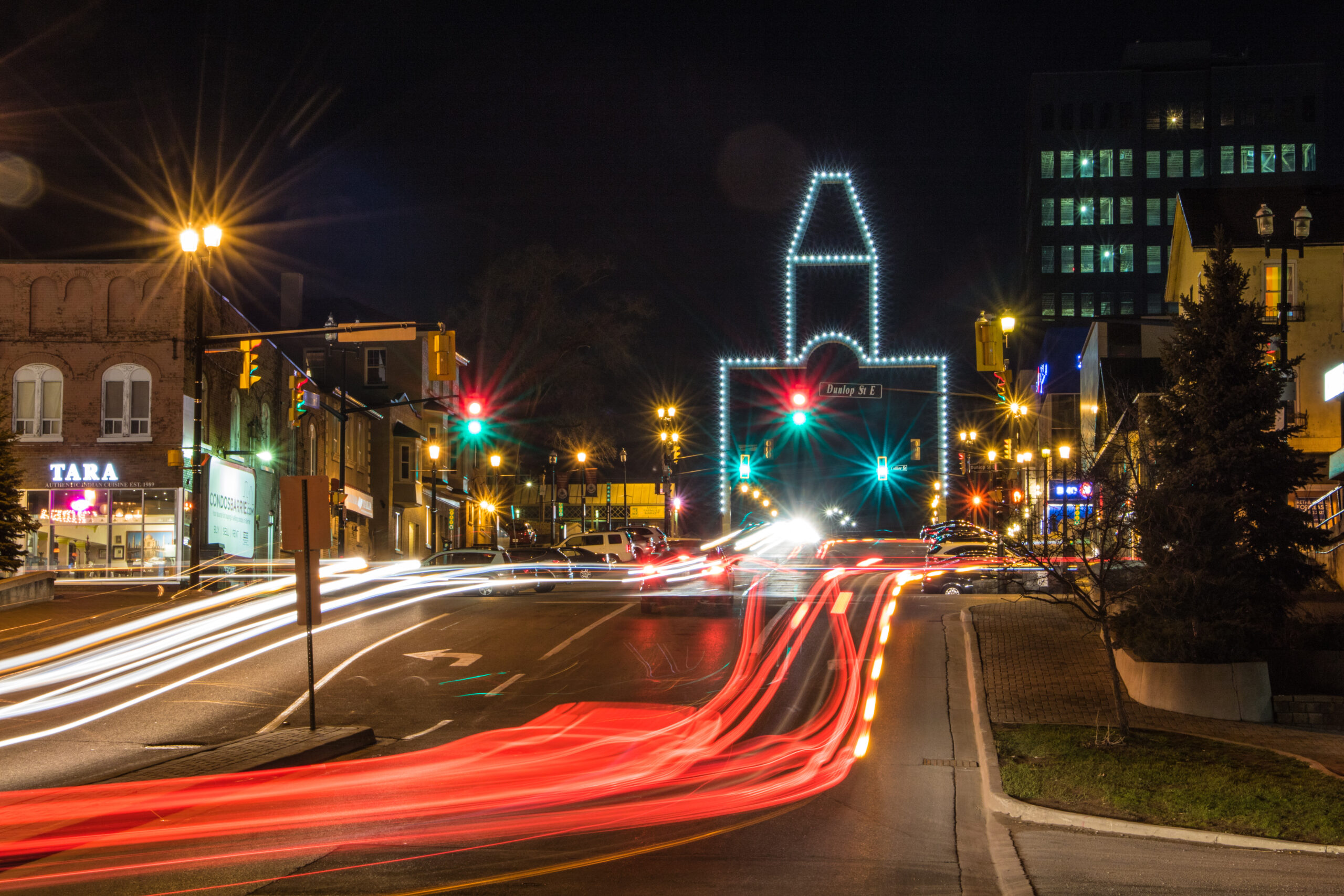 Dunlop Street in downtown Barrie at night