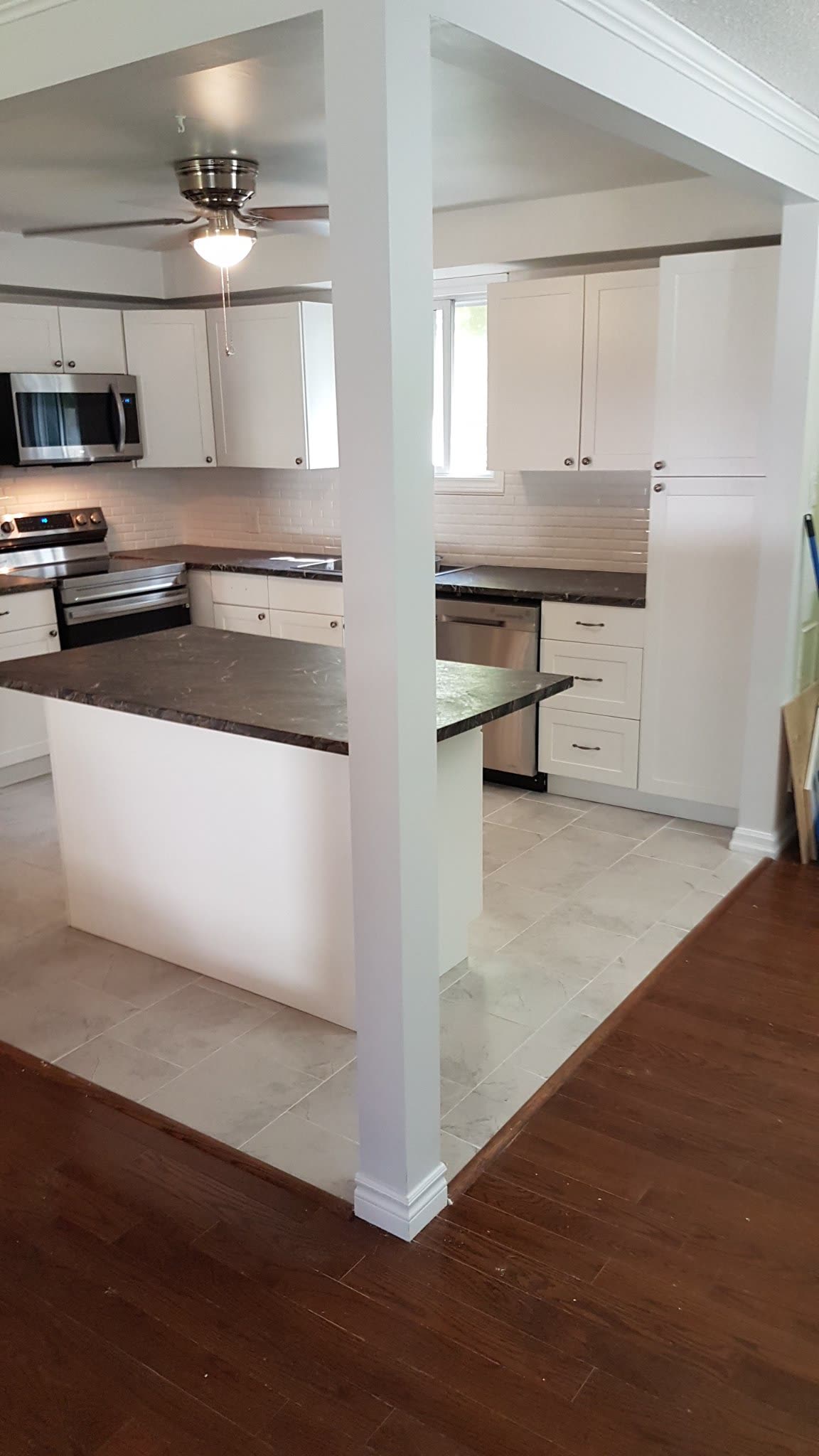 White shaker kitchen remodel with island in Barrie Ontario